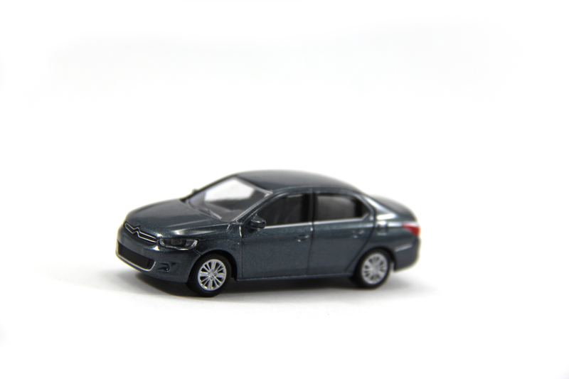 Illustration for article titled French Friday: Developing Cars for Developing Markets